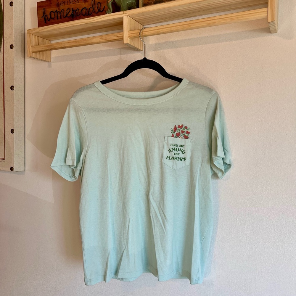 Old Navy Light Green Tee with Floral Accent